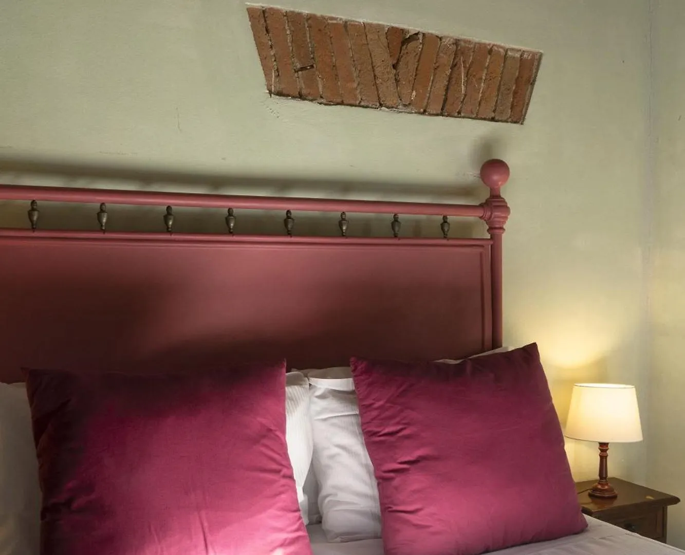 Villa Borgo Dolciano Chiusi 0*,
